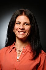 Phyllis Resnick, Leand Economist